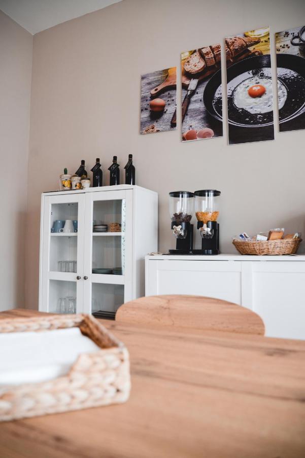 La Casa Della Nonna Bed & Breakfast Montemiletto ภายนอก รูปภาพ
