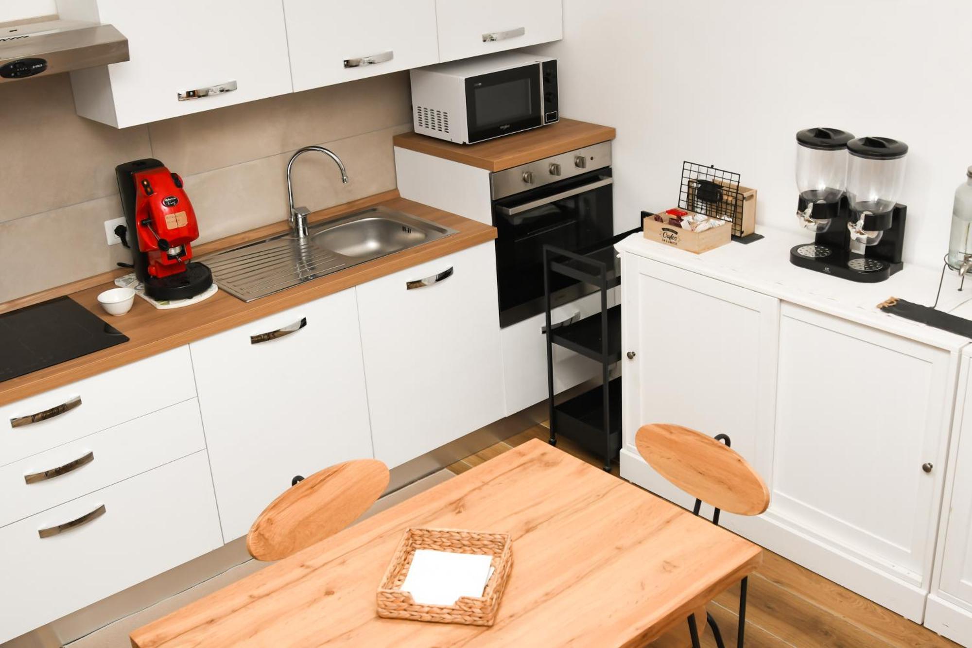 La Casa Della Nonna Bed & Breakfast Montemiletto ภายนอก รูปภาพ